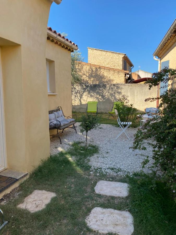 Gite Lou Sabai Au Pied Des Dentelles De Montmirail, Piscine Partagee Aubignan Exterior foto